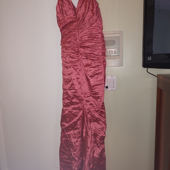 Maxi rose chiffon dress with pleas - Picture 2 of 2